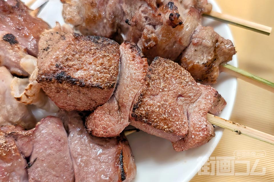 まこちゃん本店「やきとん:レバ(肝)」