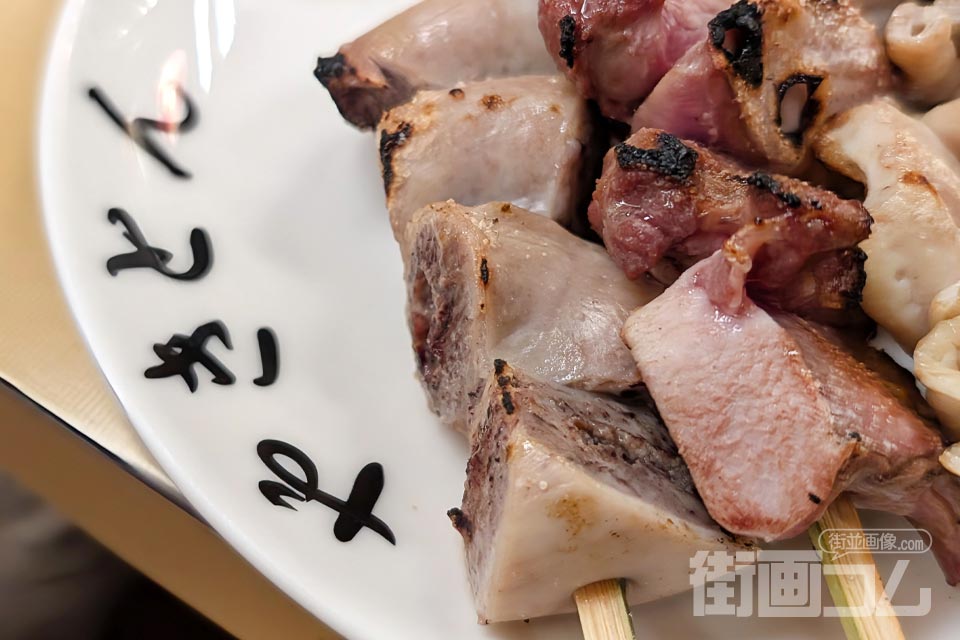 まこちゃん本店「やきとん:コブクロ(子宮)」