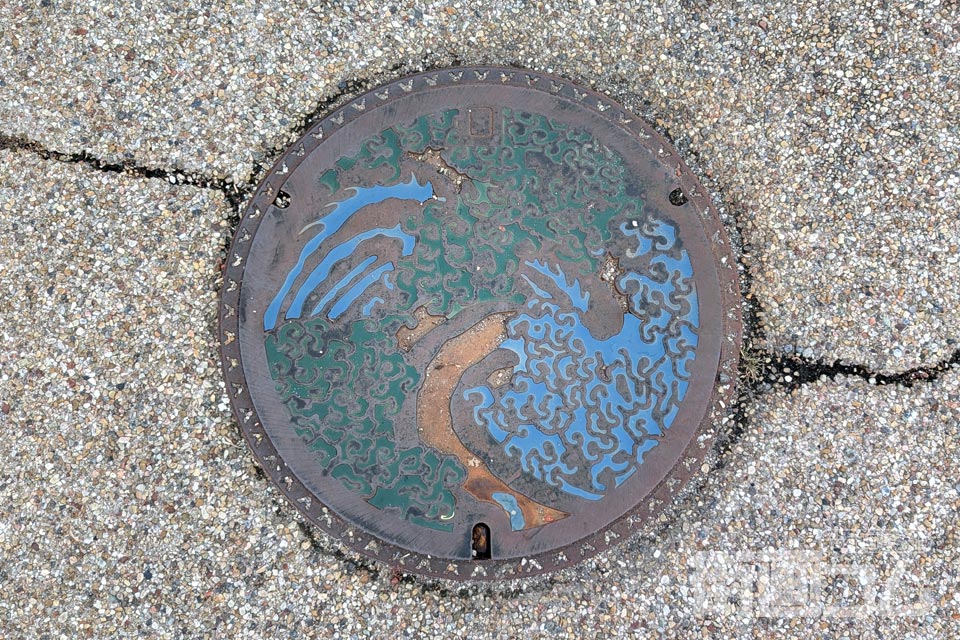 長野県小布施町A001マンホール蓋