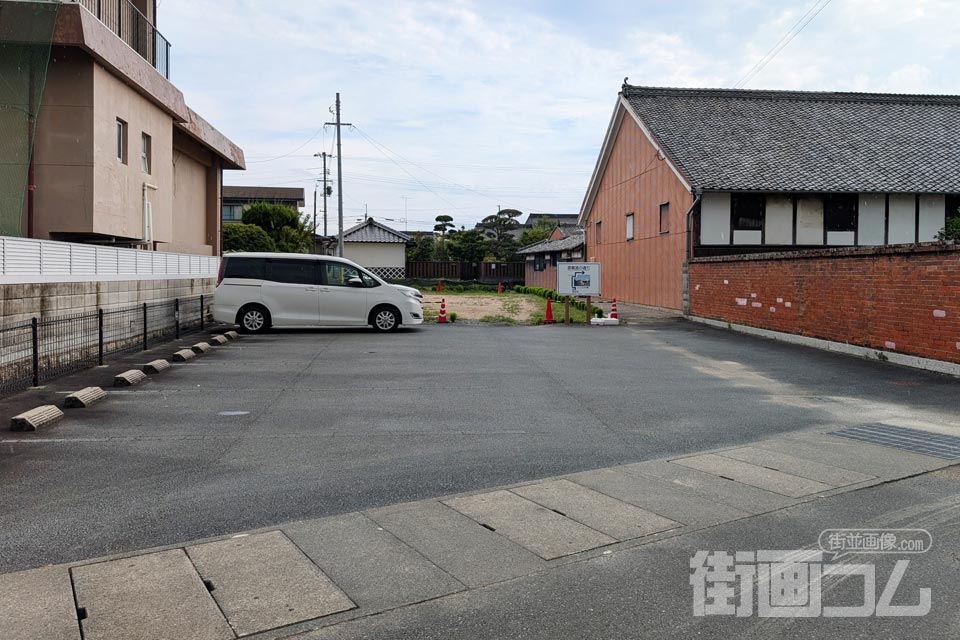 阿知須いぐらの館の無料駐車場