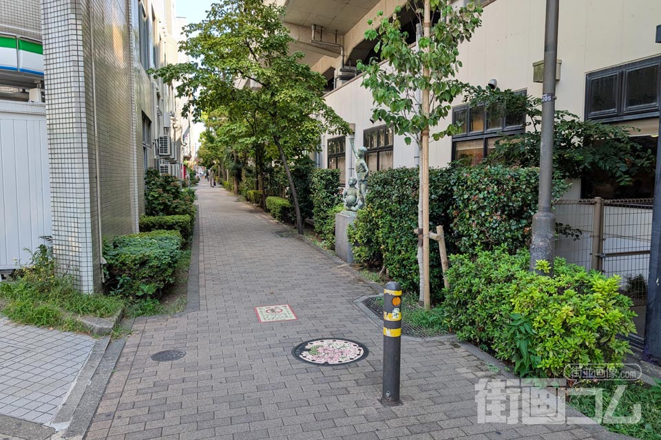 東京都東京23区M101マンホール蓋の設置場所