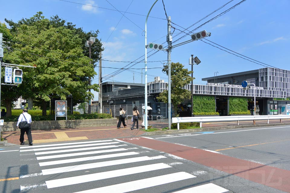 JR東所沢駅前