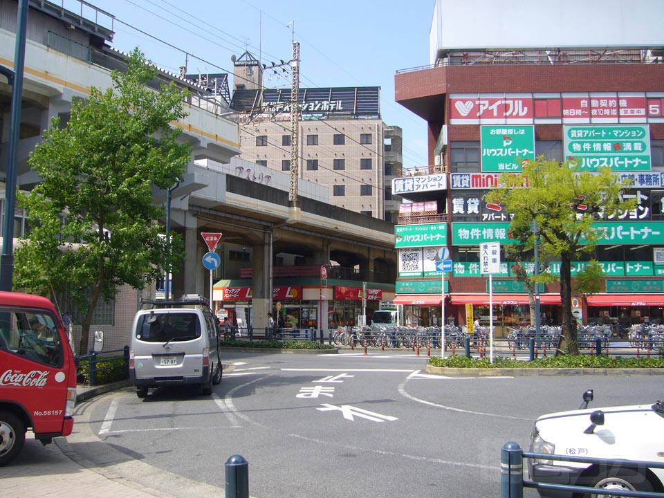 JR新松戸駅前北側