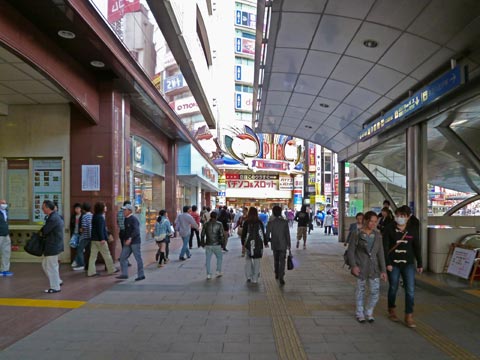 JR八王子駅北口前写真画像