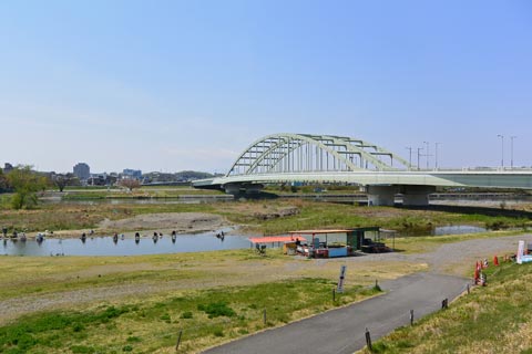 多摩川河川敷・多摩水道橋写真画像