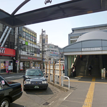 神奈川県横浜市瀬谷区瀬谷駅前写真画像