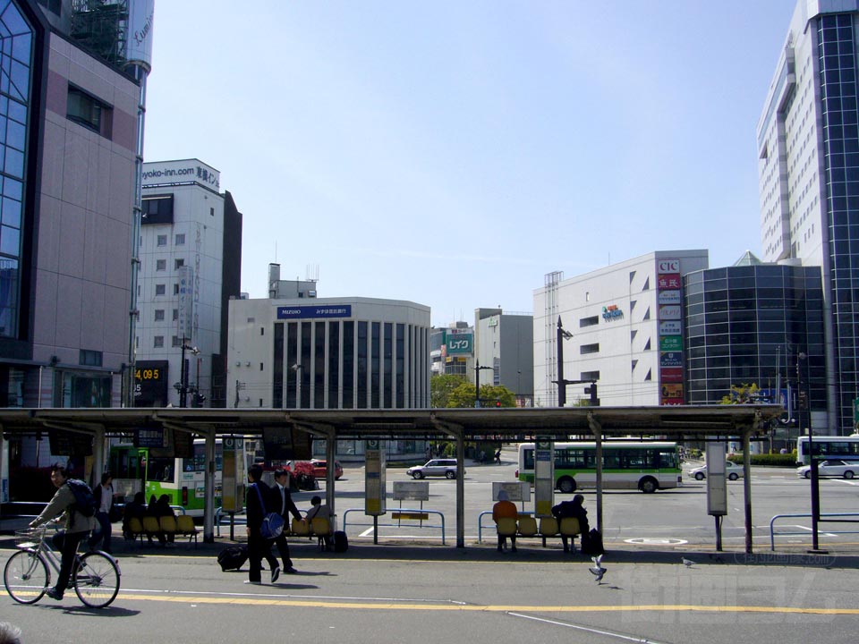 JR・電鉄富山駅前