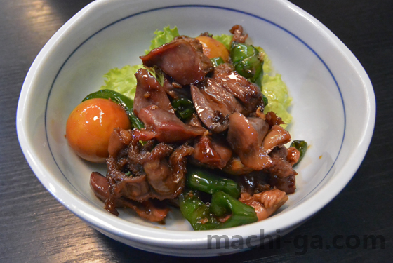 「食事処雲亭」の甲府鳥もつ煮