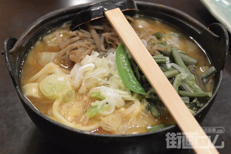 ほうとうデビューにオススメ!甲府駅周辺定番の老舗店「小作」
