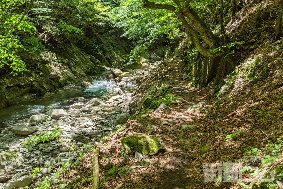 西沢渓谷ハイキングコース