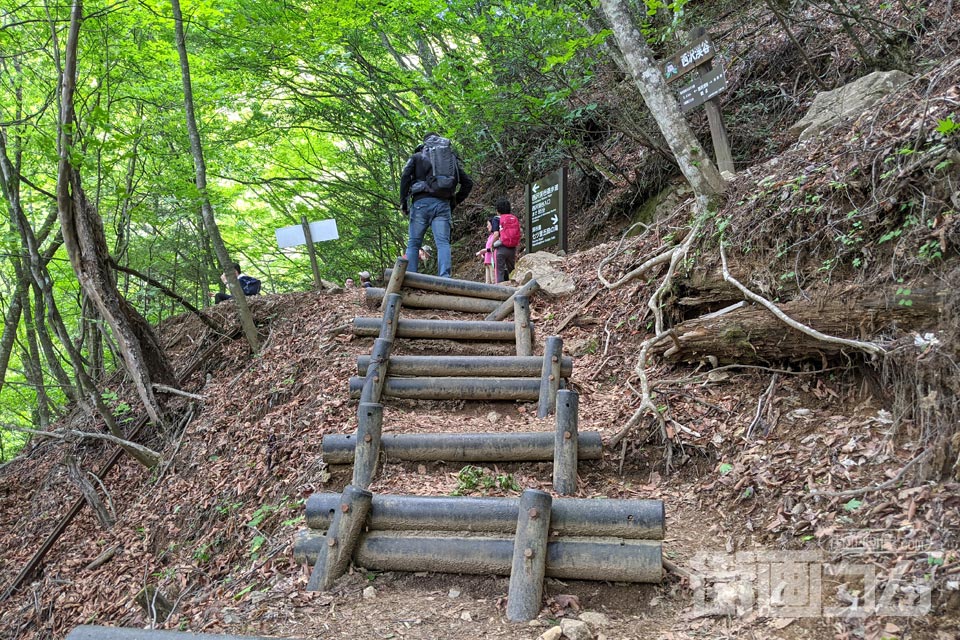 西沢渓谷ハイキングコース